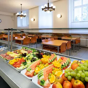 masarykova-kolej.praguehotelsweb.com/